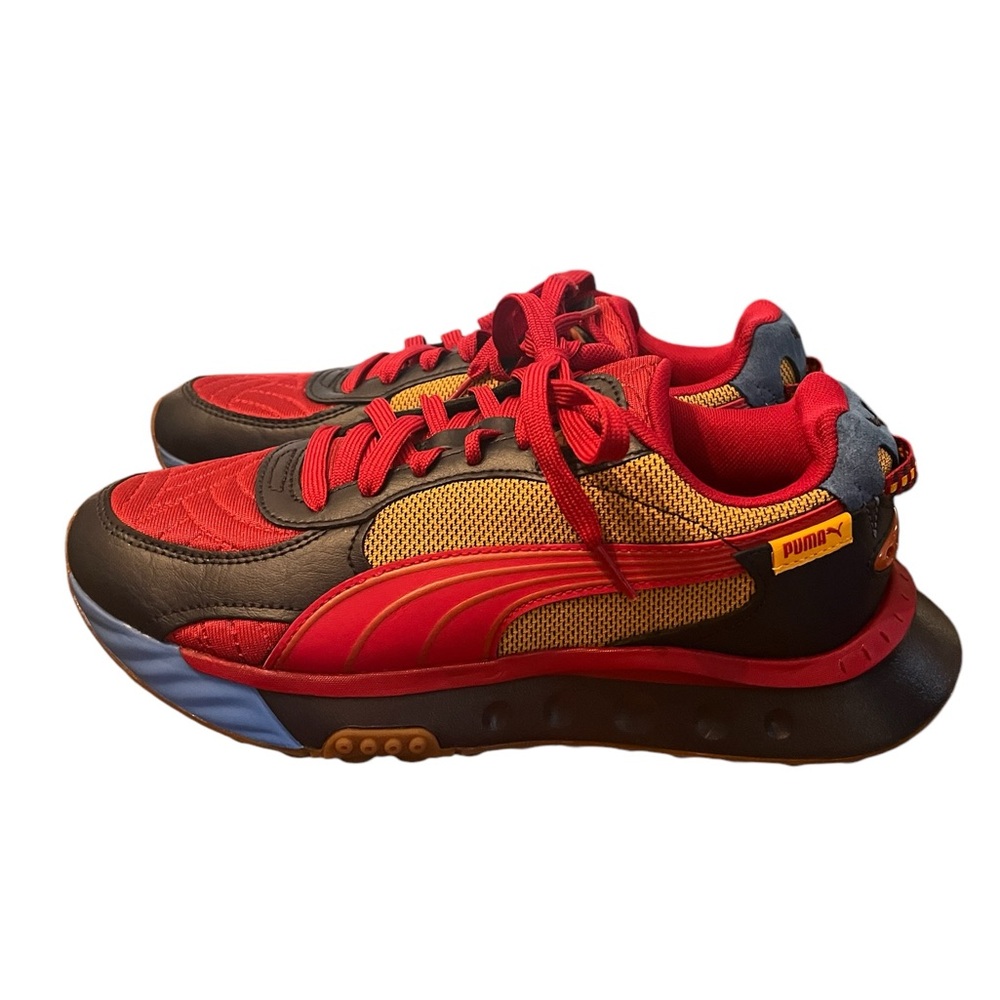 Puma Tennis Shoes in Navy, Mustard, and Deep Red in Unisex Size 7. - Picture 5 of 13